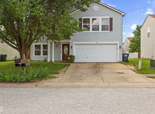 351 Sunbeam Ln, Greenwood, IN 46143