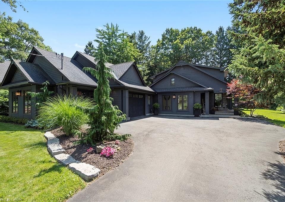 1st image of 58 Central Dr