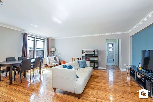 Sold by Coldwell Banker Reliable Real Estate | media 20