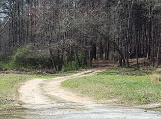 418 Kelly Farm Rd, Newnan, GA 30265