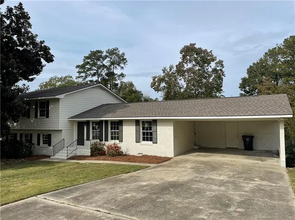 3817 Brookwood Dr, Phenix City, AL 36867