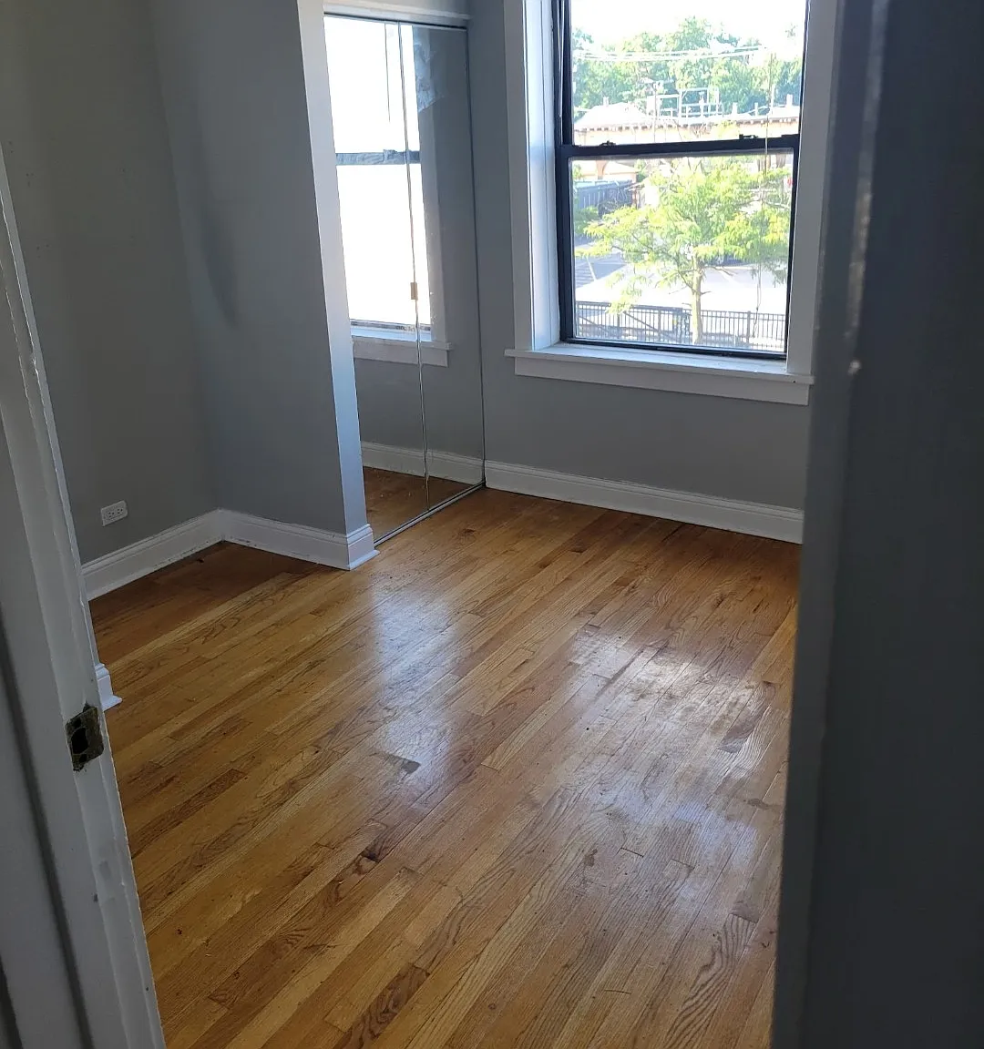 3 bed, 1500 sqft, $2,800 — Photo 2