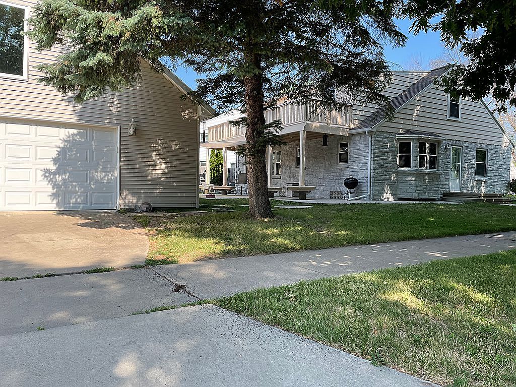 525 E Marquette St, Appleton, WI 54911 Zillow