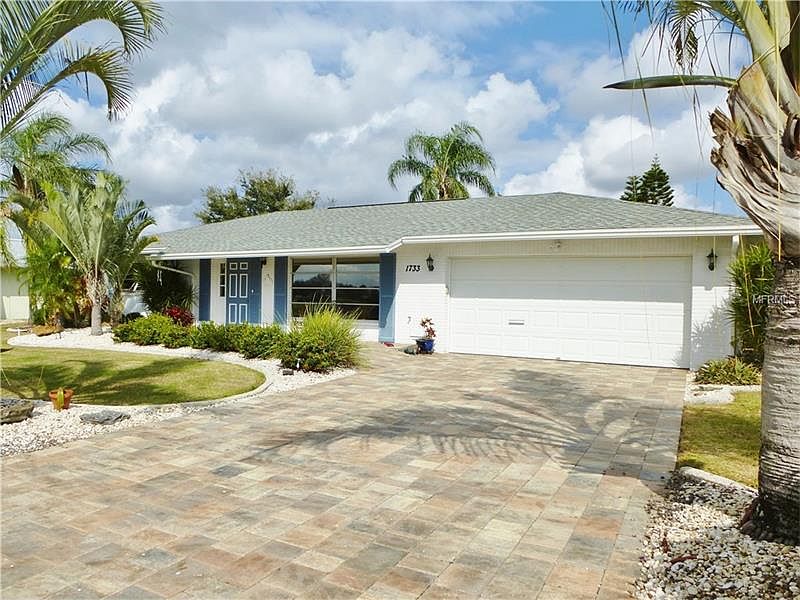 1st image of 1733 Coco Palm Cir