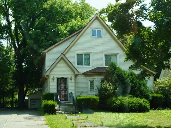 531 Sunset View Dr, Akron, OH 44320