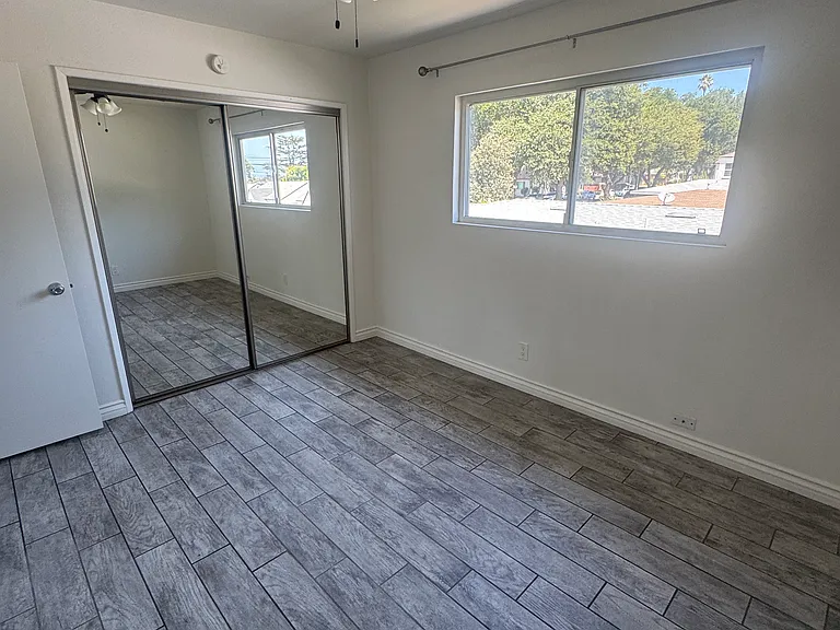 204 N Olive Ave #D — Photo 14