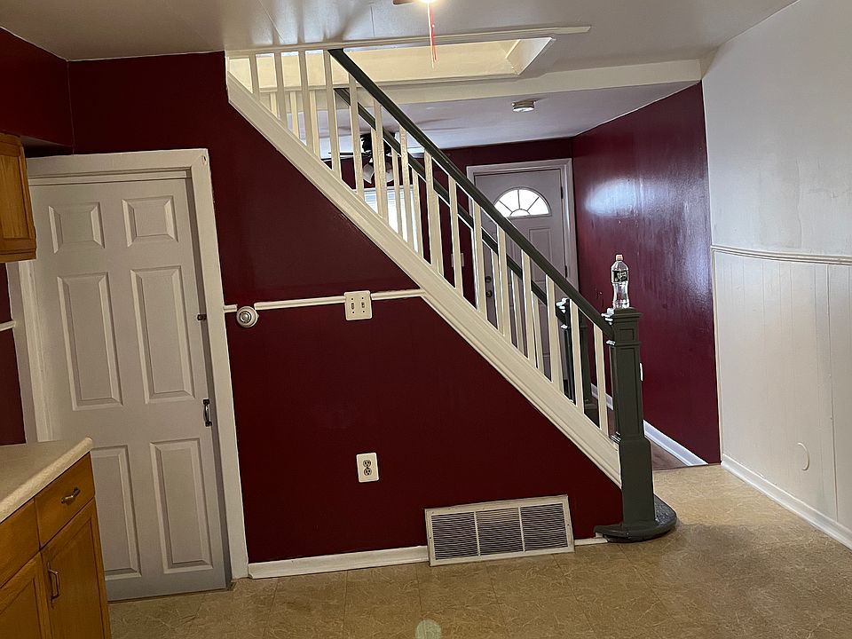 1st image of 2439 E Ann St