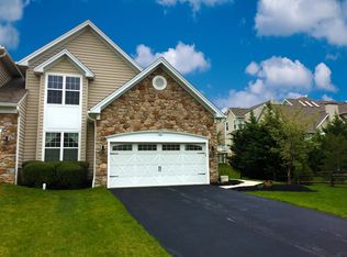 2850 Tansey Ln, Chester Springs, PA 19425