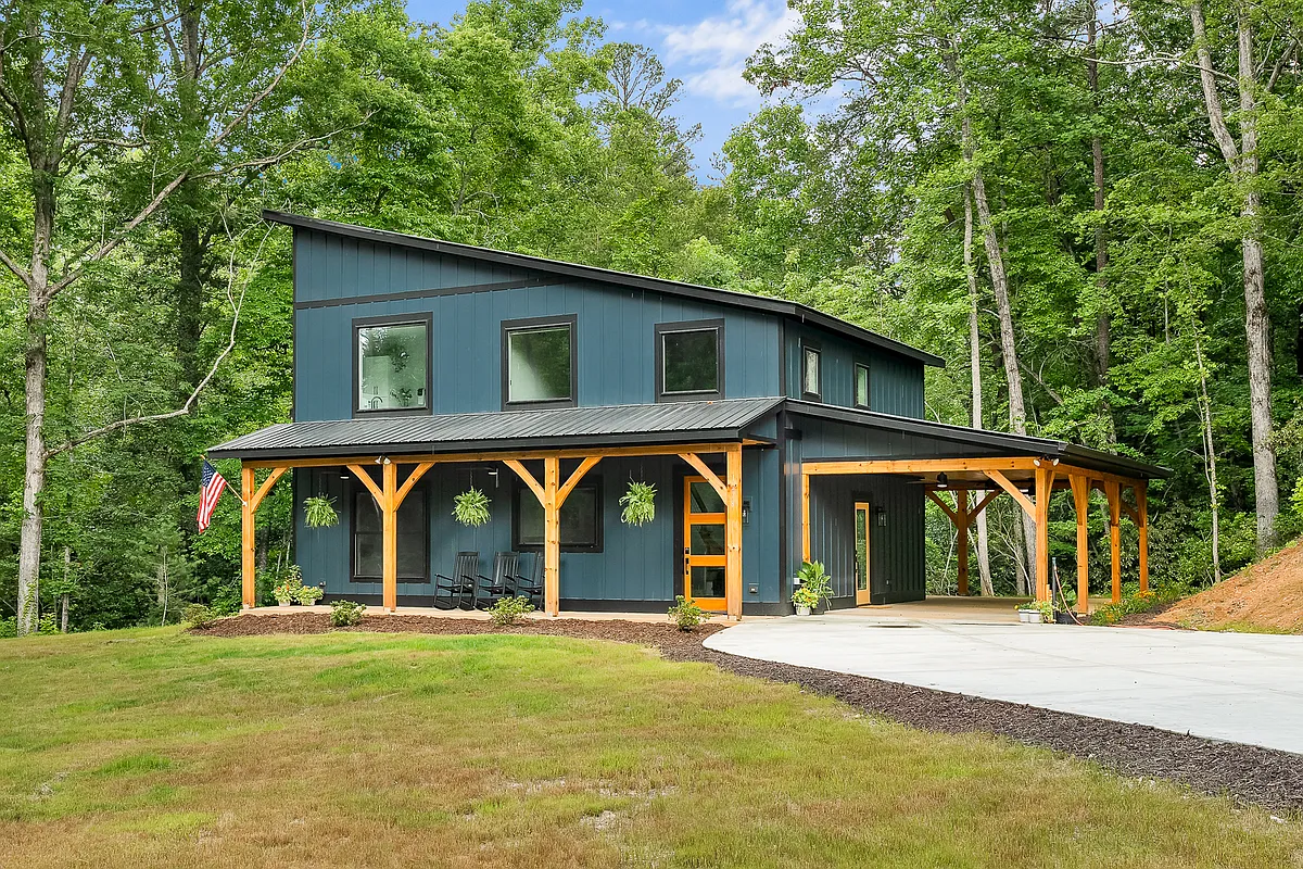 Building Photo - 1278 Academy Rd