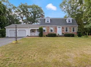 99 Presidential Cir, Hampton, NH 03842