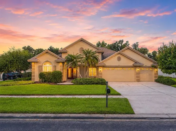 26920 Winged Elm Dr, Zephyrhills, FL 33544