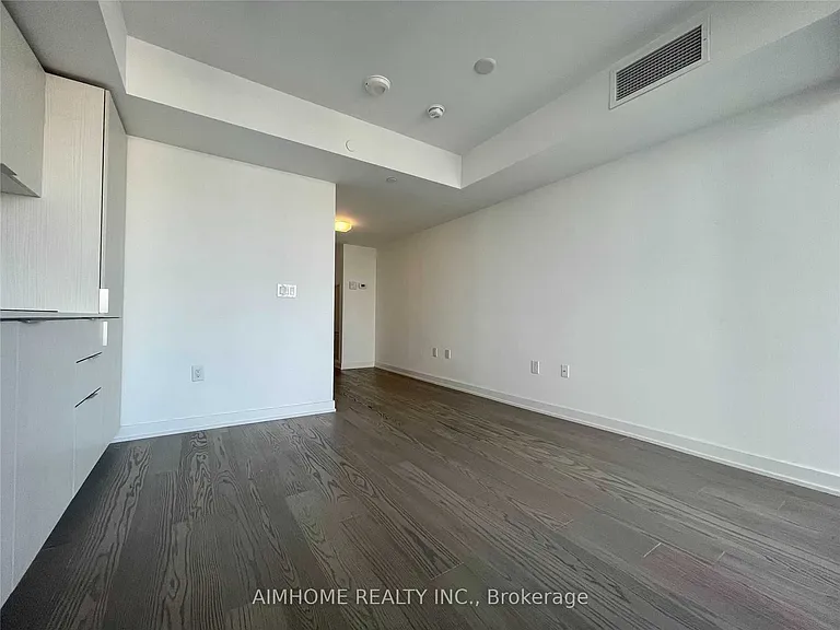 11 Wellesley St W #3310 — Photo 5