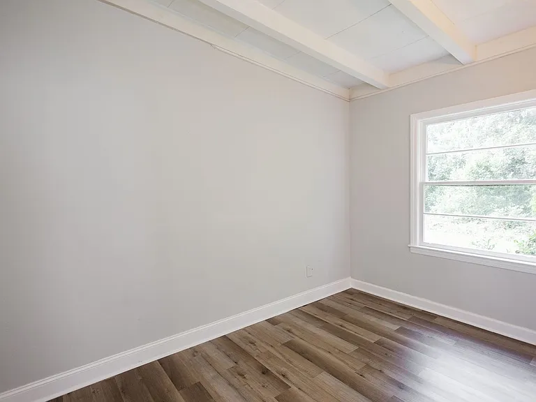 4170 Palace Ave — Photo 21