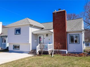 36 Pyrex St, Corning, NY 14830