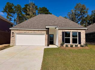 12433 Preakness Dr, Denham Springs, LA 70726