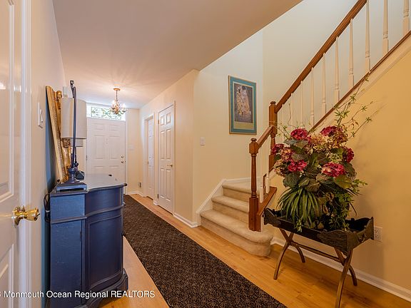 4th image of 1102 King George Lane #1166