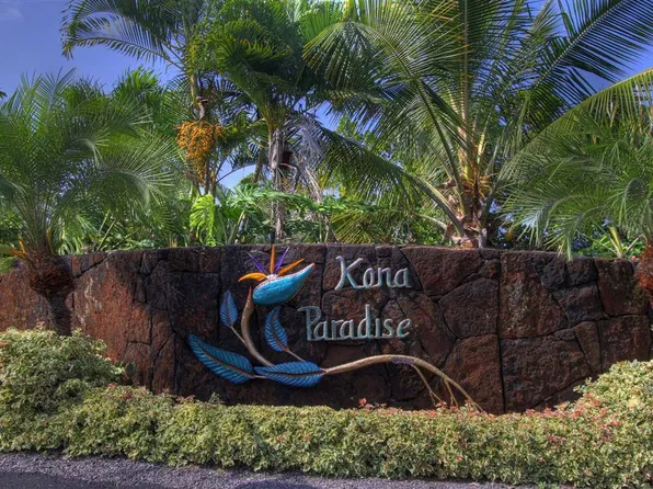 Ea Rd, Captain Cook, HI 96704