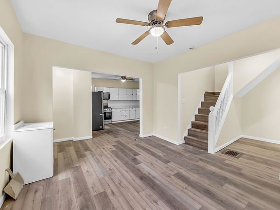 3rd image of 1912 W 75th St