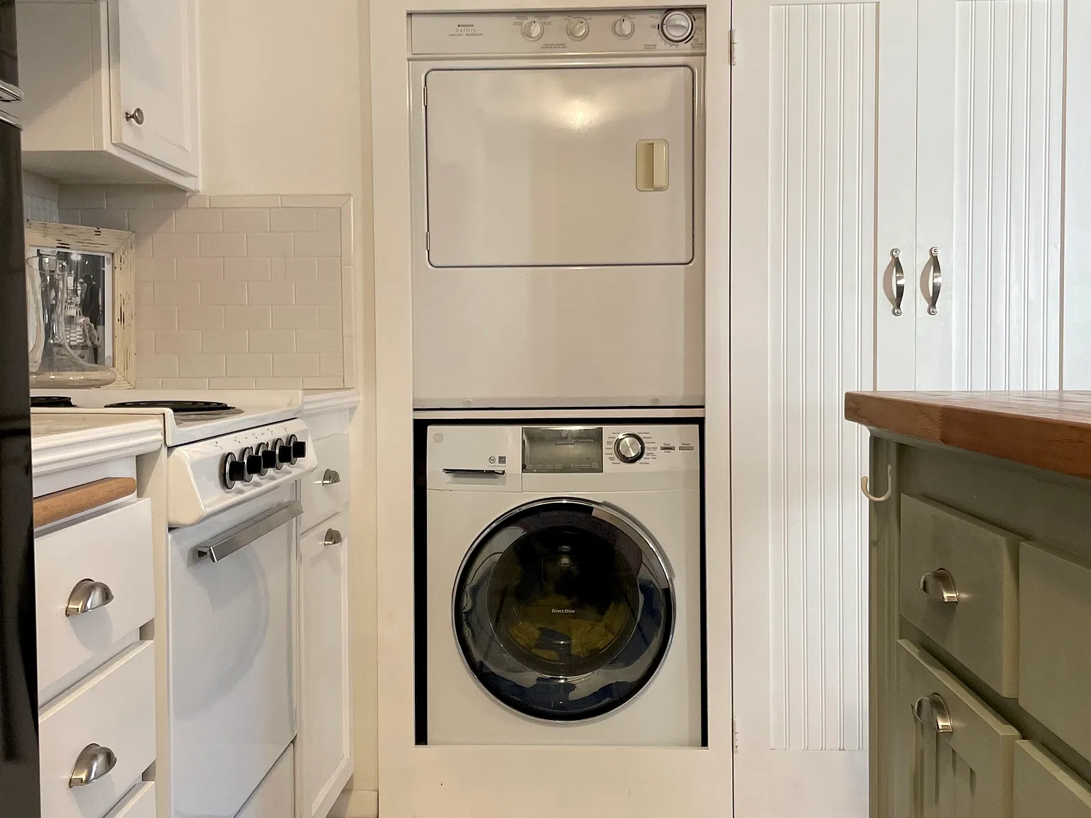 2 bed, 700 sqft, $3,000 — Photo 4