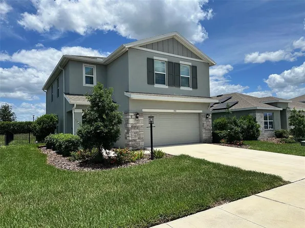 17111 Barnwood Pl, Lakewood Ranch, FL 34211