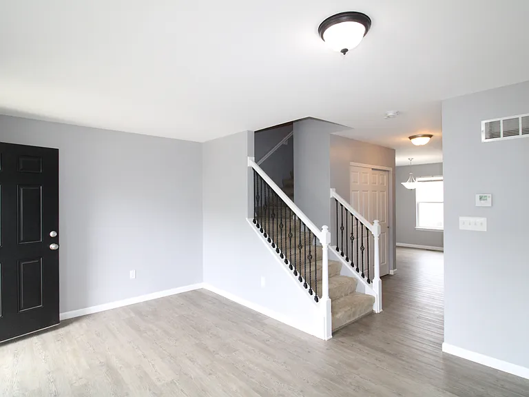 440 Wild Oak Dr — Photo 3