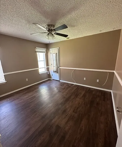 5907 Fordham Dr — Photo 5