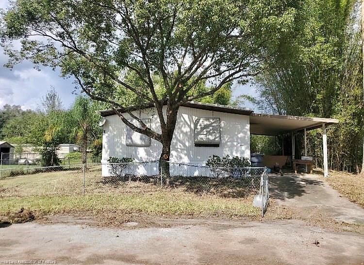 1st image of 2411 McGregor St