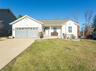 1409 Apple Ridge Ct, Arnold, MO 63010