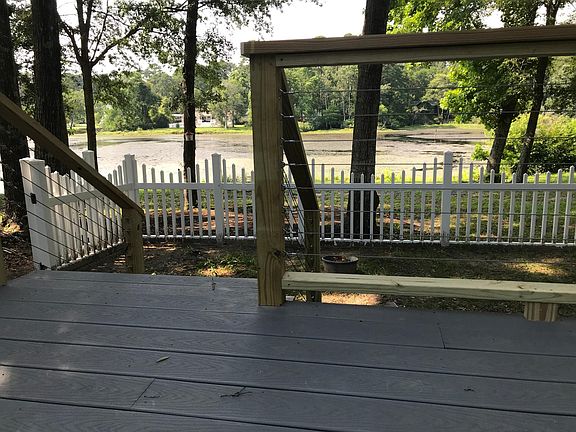 3rd image of 576 Medcalf Dr