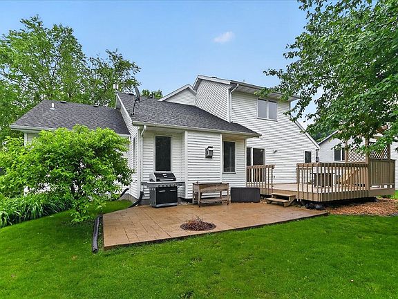2nd image of 1128 Virdon Dr