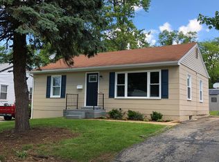 423 E Clinton Pl, Saint Louis, MO 63122