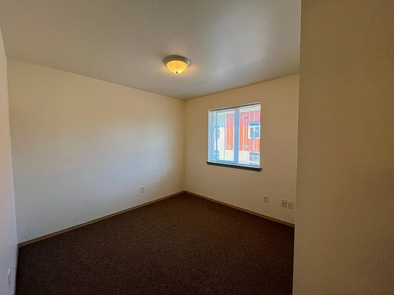 1711 Carolina St #108 — Photo 8