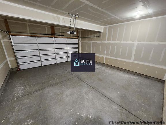 3003+Kalani
4_12012025