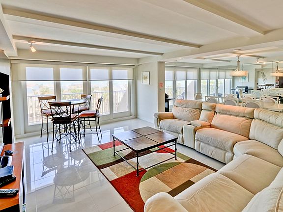 4th image of 6300 Padre Blvd #505