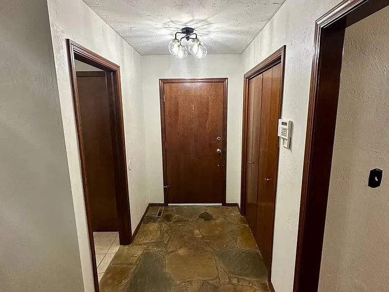 3608 Chatham Ct — Photo 7