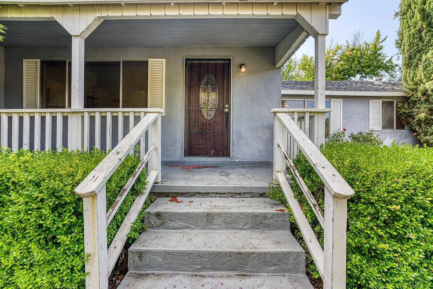 8133 Holly Dr photo 1