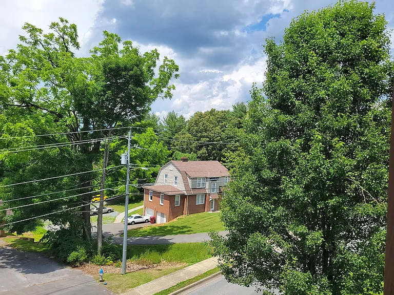 1425 College Heights Rd — Photo 21