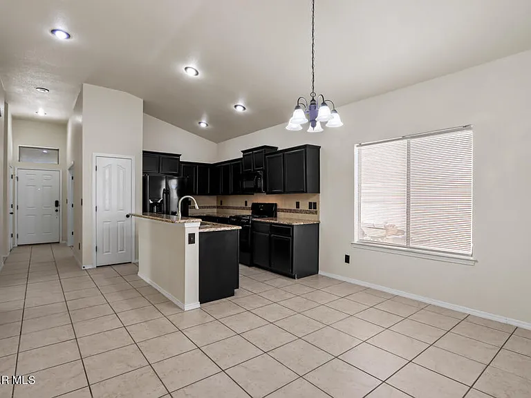14685 Holsteiner Ct — Photo 13