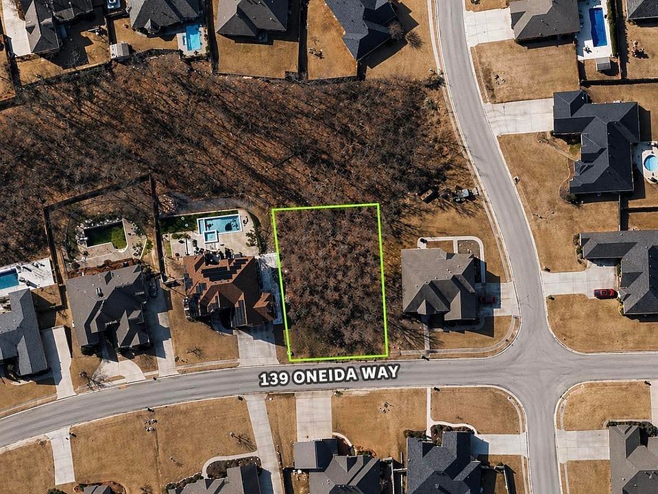 1st image of 139 Oneida Way