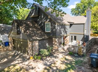6235 E 100th Pl, Tulsa, OK 74137
