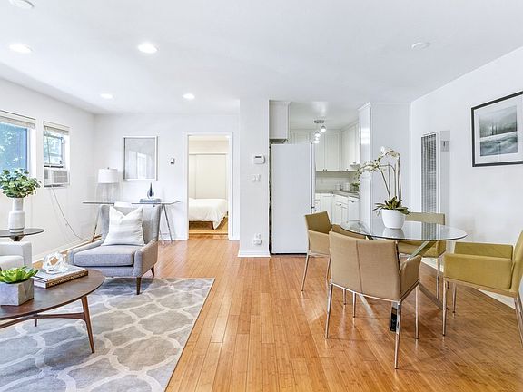 5th image of 1431 Stanford St APT 5