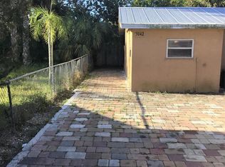 3042 Douglas Ave, Fort Myers, FL 33916