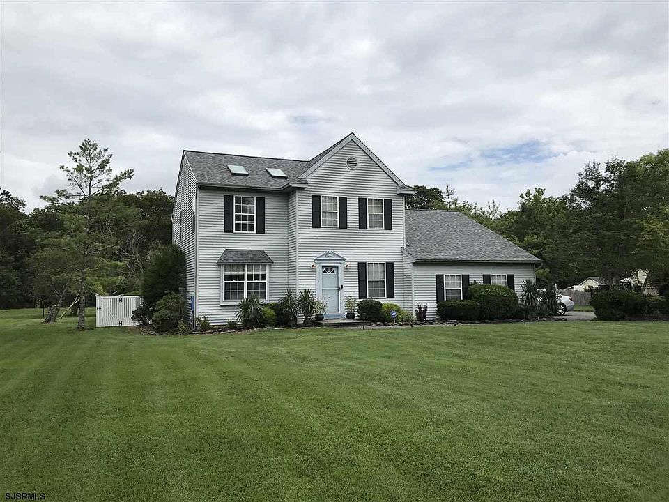 1st image of 311 Kelly Dr