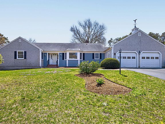 3rd image of 65 Forest Pines Drive