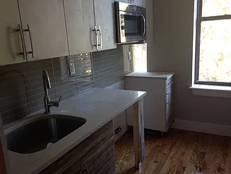 Rented by Premier Metro Realty Corp