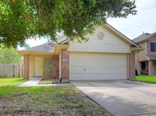 2211 Falling Oaks Rd, Houston, TX 77038