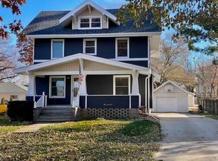 504 West St, Reinbeck, IA 50669