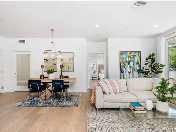 3rd image of 4240 Laurel Canyon Blvd #1