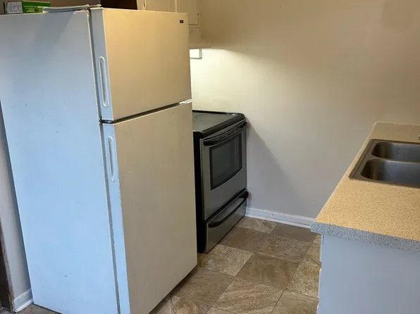 4229 Brownsboro Rd #1, Winston Salem, NC 27106