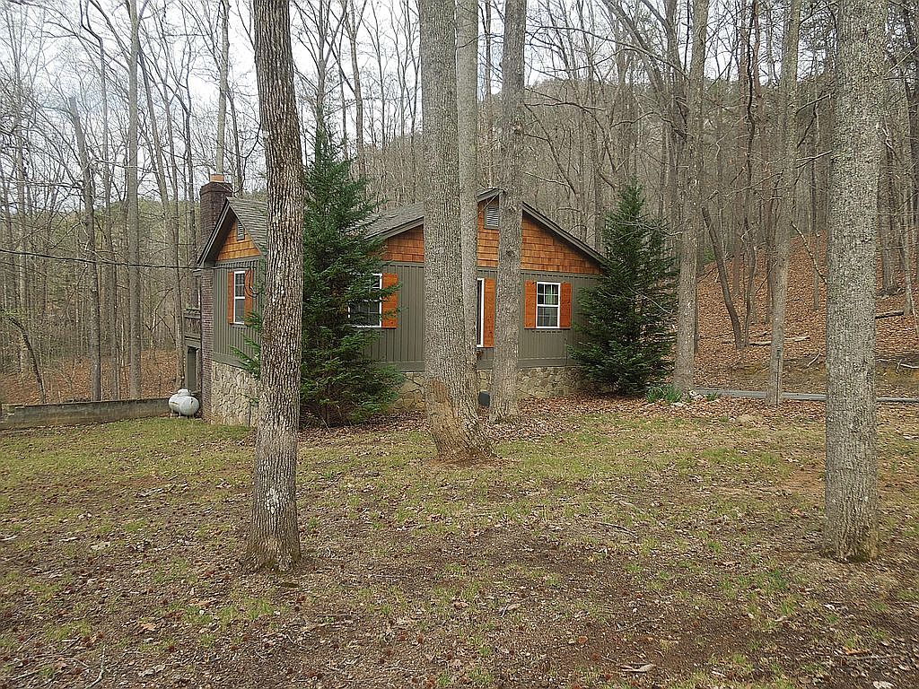 348 Big Rock Lake Rd, Pickens, SC 29671 Zillow